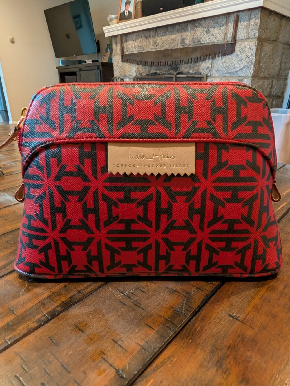 New India Hicks Makeup Travel Bag